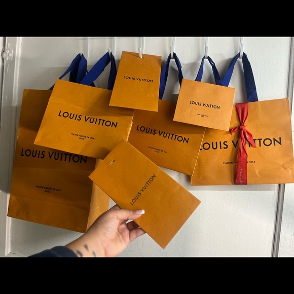 Authentic Louis Vuitton store purchase bags - Picture 1 of 1